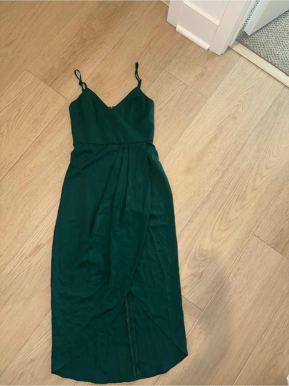 Women's Emerald Green Spaghetti Strap Midi Dress